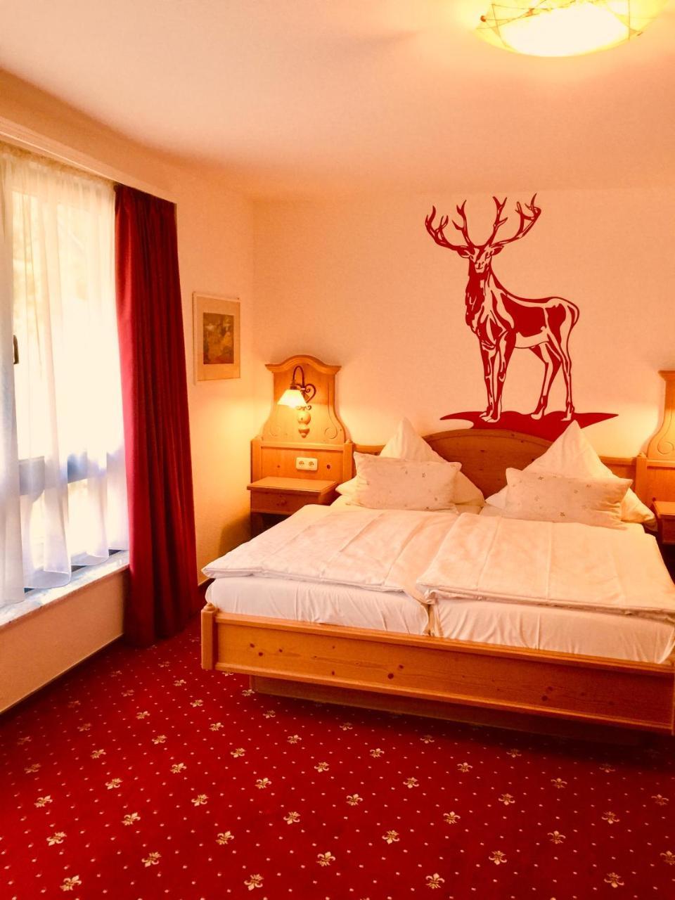 Landhotel Am Wenzelbach Pruem Exterior photo